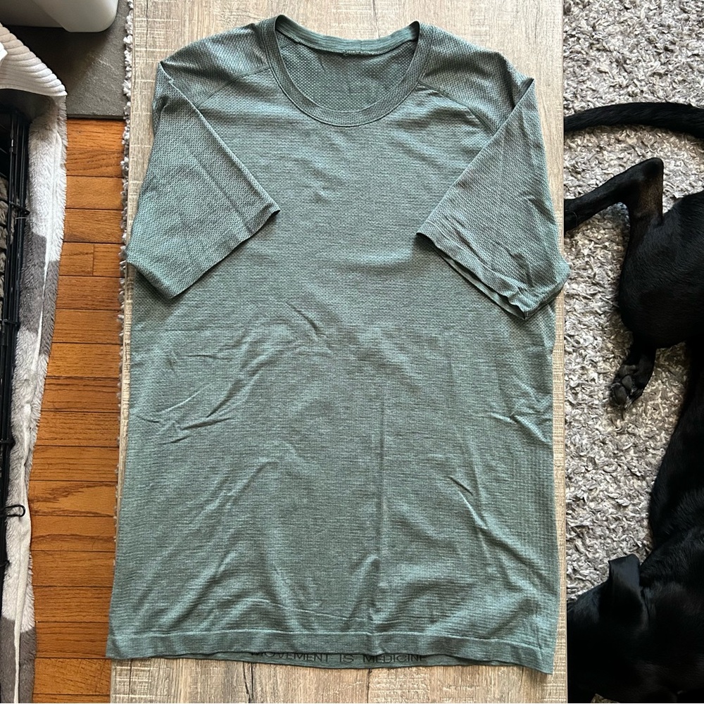 Lululemon Metal Vent Tee
